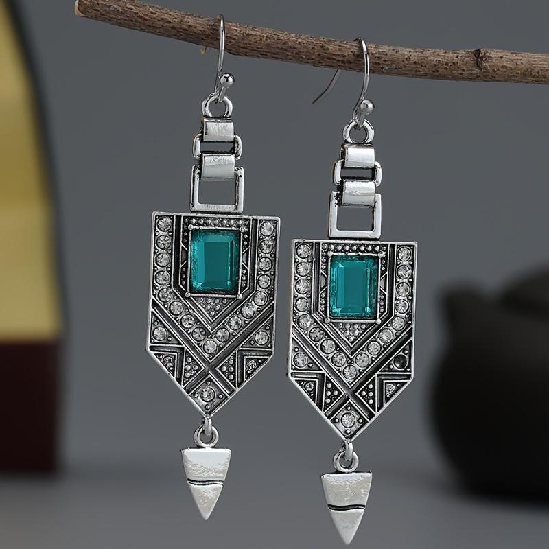 Ethnic Square Green Stone Earrings Vintage Originality Gold Color Metal Carving Pattern Hanging Accessory Dangle Earrings срібний
Ethnic Square Green Stone Earrings Vintage Originality Gold Color Metal Carving Pattern Hanging Accessory Dangle Earrings срібний