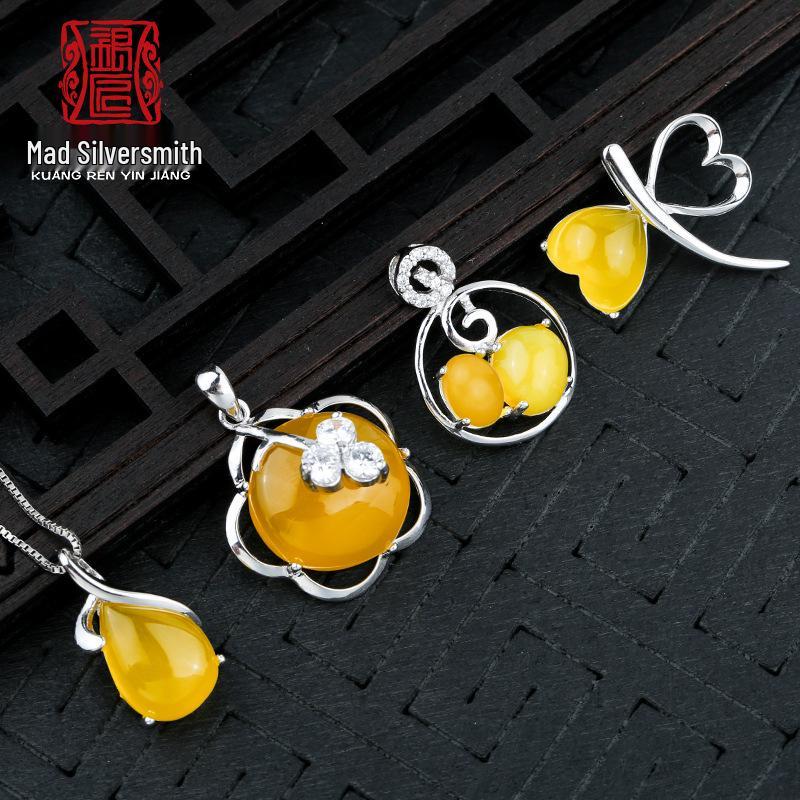 S925 Sterling Silver Pendant Settings with Amber - Heart, Teardrop, and Round Shapes for DIY Jewelry 925 Silver
S925 Sterling Silver Pendant Settings with Amber - Heart, Teardrop, and Round Shapes for DIY Jewelry 925 Silver