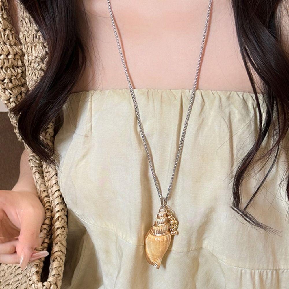 Jewelry Conch Clavicle Chain Sweet Ocean Style Beach Choker Fashion Shell Pendant Necklace Beach Style4
Jewelry Conch Clavicle Chain Sweet Ocean Style Beach Choker Fashion Shell Pendant Necklace Beach Style4