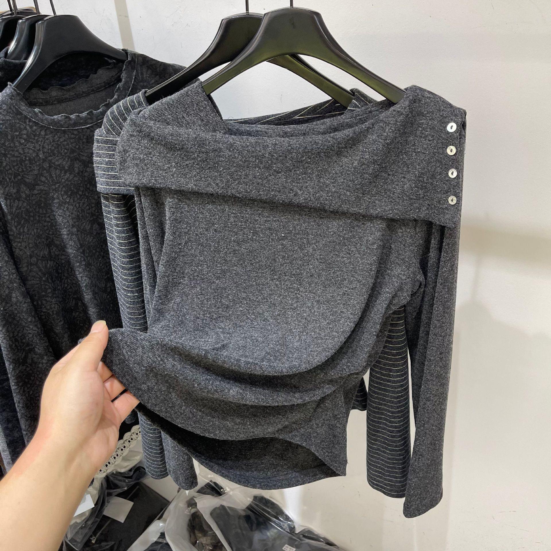 2026 Autumn Asymmetrical One-Shoulder Striped Long-Sleeve Top for Women - Retro Style with Velvety Feel. M
2026 Autumn Asymmetrical One-Shoulder Striped Long-Sleeve Top for Women - Retro Style with Velvety Feel. M