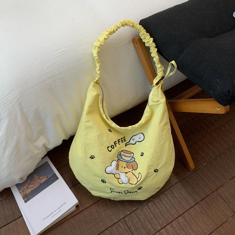 Cartoon Cute Polka Dot Tote Bag, Fashionable Pleated Commuter Shoulder Handbag, Versatile Casual Nylon Purse for Women KTB
Cartoon Cute Polka Dot Tote Bag, Fashionable Pleated Commuter Shoulder Handbag, Versatile Casual Nylon Purse for Women KTB