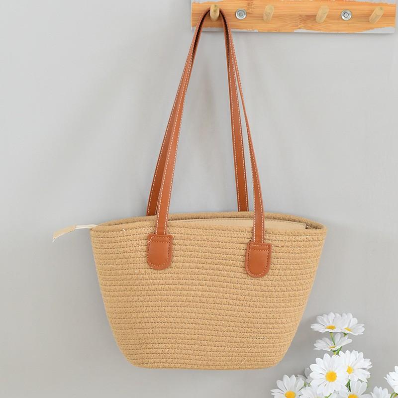 Straw Woven Bag Women s Large-capacity Single-shoulder Tote Casual Fashionable Seaside Vacation Zippered model, wide and flattened 40x high 25
Straw Woven Bag Women s Large-capacity Single-shoulder Tote Casual Fashionable Seaside Vacation Zippered model, wide and flattened 40x high 25