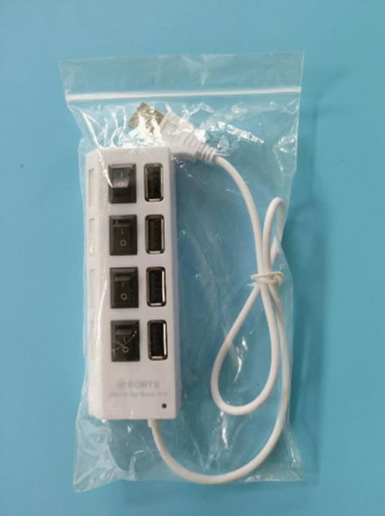 4-Port USB 2.0 Expansion Hub: Multi-Port Splitter for Laptops and Desktops
4-Port USB 2.0 Expansion Hub: Multi-Port Splitter for Laptops and Desktops
