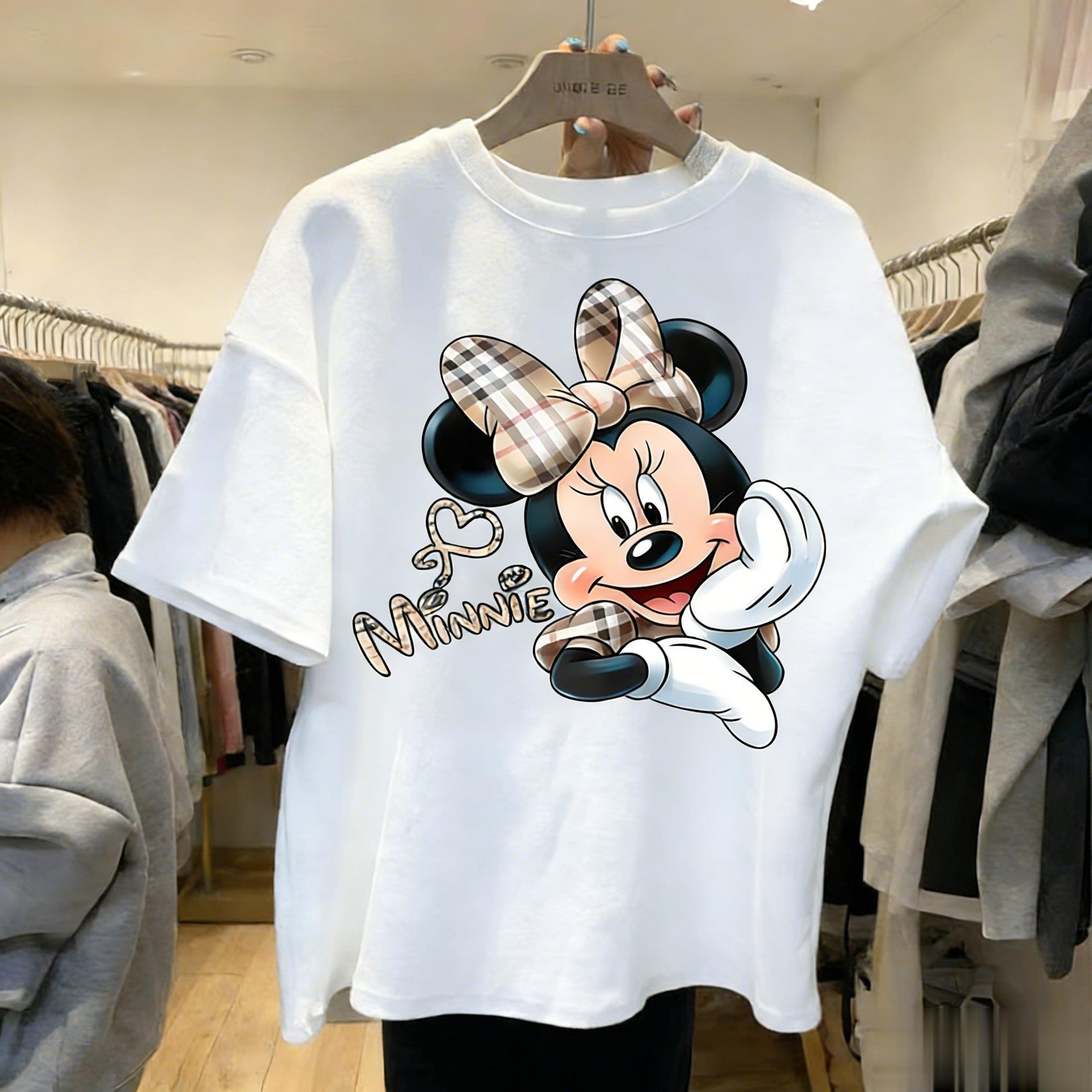 Футболка Disney Мінні Маус Жіноча Чоловіча Бавовняна З Коротким Рукавом Топи З Принтом Літні Повсякденні Топи 2026 Вінтажні Мультяшні Y2k Одяг 4XL
Футболка Disney Мінні Маус Жіноча Чоловіча Бавовняна З Коротким Рукавом Топи З Принтом Літні Повсякденні Топи 2026 Вінтажні Мультяшні Y2k Одяг 4XL