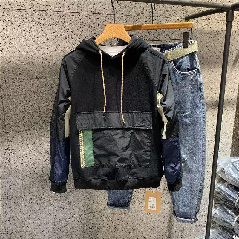«Мужская осенняя лоскутная контрастная толстовка с капюшоном»: Свободный покрой в корейском стиле для повседневной носки и активного отдыха. 3XL чёрный
«Мужская осенняя лоскутная контрастная толстовка с капюшоном»: Свободный покрой в корейском стиле для повседневной носки и активного отдыха. 3XL чёрный