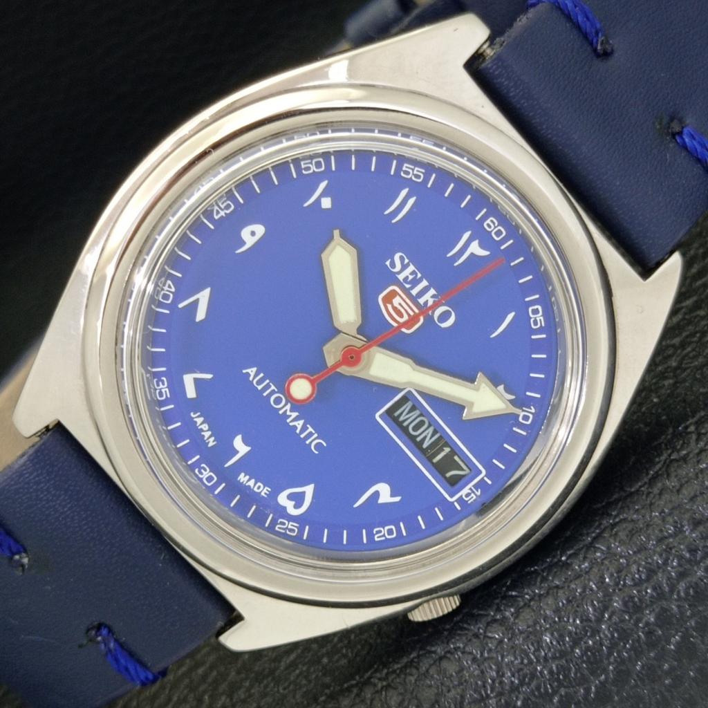 Б/У винтажные автоматические японские мужские часы SEIKO 5 с арабским синим циферблатом a434653-2 R121-a434653
Б/У винтажные автоматические японские мужские часы SEIKO 5 с арабским синим циферблатом a434653-2 R121-a434653