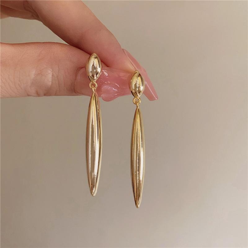 New 925 Sterling Silver Long Earrings Women Charm Simple Style Earrings Birthday Gift for Friends Exquisite Jewelry Accessories золотий
New 925 Sterling Silver Long Earrings Women Charm Simple Style Earrings Birthday Gift for Friends Exquisite Jewelry Accessories золотий
