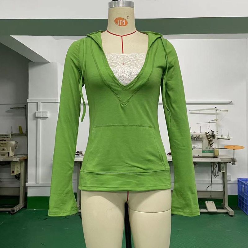 European and American Style Women s T-Shirt New Slim Fit Lace Deep V-Neck Hoodie with Drawstring Large Pockets Patchwork Top for Women. Green S
European and American Style Women s T-Shirt New Slim Fit Lace Deep V-Neck Hoodie with Drawstring Large Pockets Patchwork Top for Women. Green S