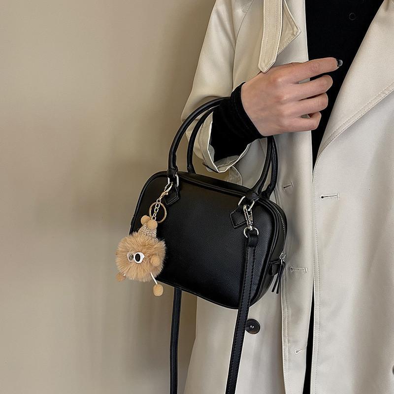 Trendy Street Style Small Square Bag For Women Fashionable Fringe Details Large Size чорний
Trendy Street Style Small Square Bag For Women Fashionable Fringe Details Large Size чорний
