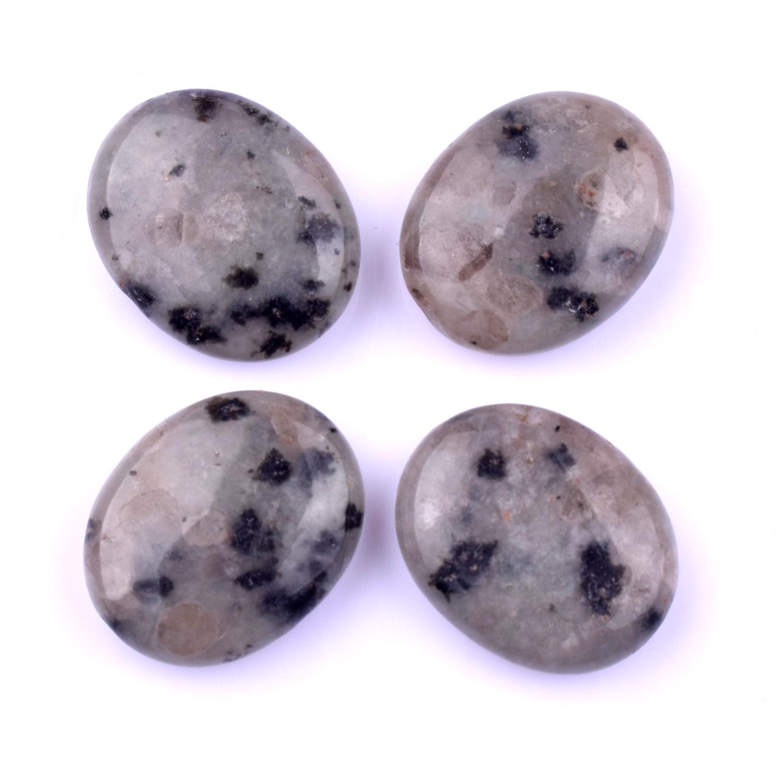 Натуральний кришталевий мильний камінь 20 мм Овальний масажний камінь – набір із шести
Натуральний кришталевий мильний камінь 20 мм Овальний масажний камінь – набір із шести