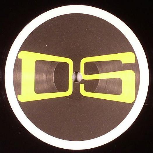 12inch Record DISTORTED MINDS - Fight Club / Lookin For Us (Distor DSR003 D-Style Recordi 2003 UK Dance & Electronica Used
12inch Record DISTORTED MINDS - Fight Club / Lookin For Us (Distor DSR003 D-Style Recordi 2003 UK Dance & Electronica Used