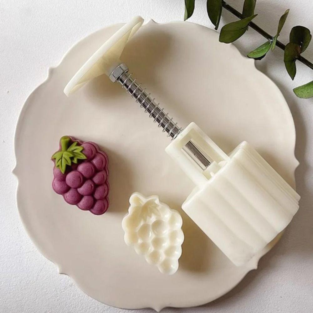 3D Mung Bean Cake Mold Embossed Pastry Mold Grape Shape Mooncake Mold Mid-Autumn Festivals 50g
3D Mung Bean Cake Mold Embossed Pastry Mold Grape Shape Mooncake Mold Mid-Autumn Festivals 50g
