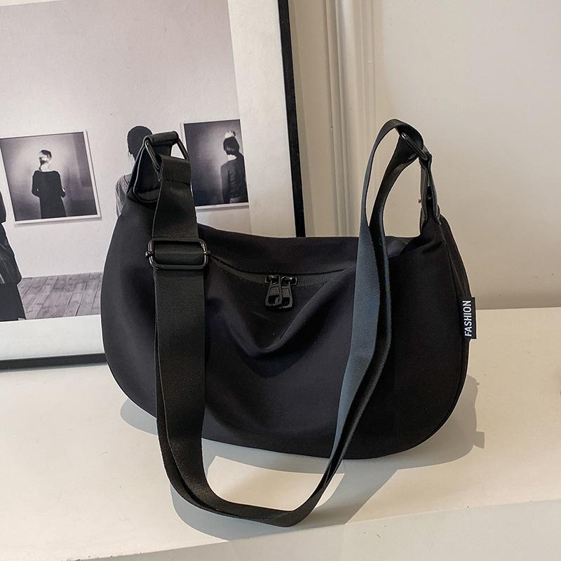 Студентська повсякденна нейлонова полотняна сумка жіноча 2024 новий модний корейський варіант сумка для пельменів універсальна сумка-мессенджер великої місткості
Студентська повсякденна нейлонова полотняна сумка жіноча 2024 новий модний корейський варіант сумка для пельменів універсальна сумка-мессенджер великої місткості