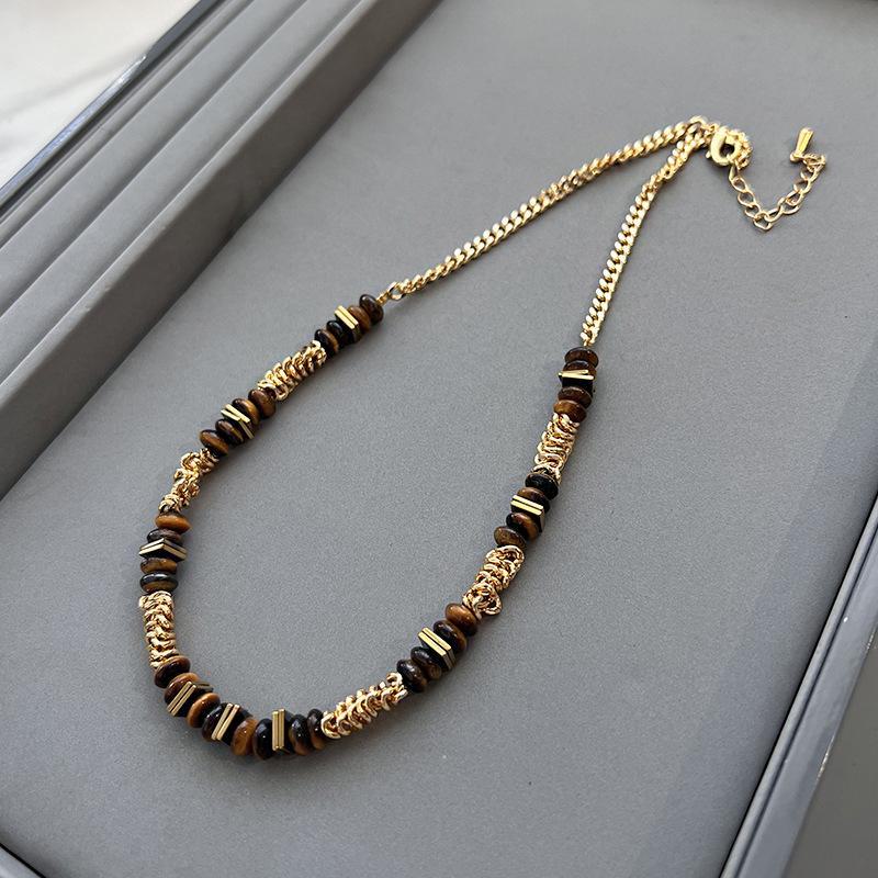 Женское ретро кофейное ожерелье Maillard и универсальные серьги с камнем тигровый глаз , высококачественная ключичная цепочка RF153 золотой
Женское ретро кофейное ожерелье Maillard и универсальные серьги с камнем тигровый глаз , высококачественная ключичная цепочка RF153 золотой