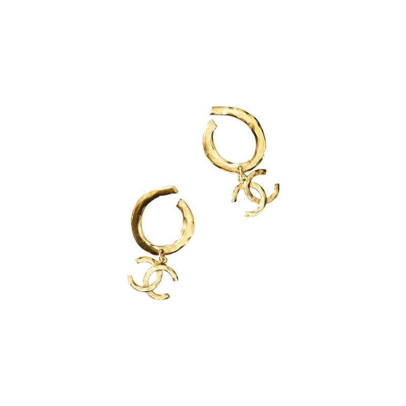 CHANEL Classic Double C Metal Earrings Women s Gold золотий
CHANEL Classic Double C Metal Earrings Women s Gold золотий
