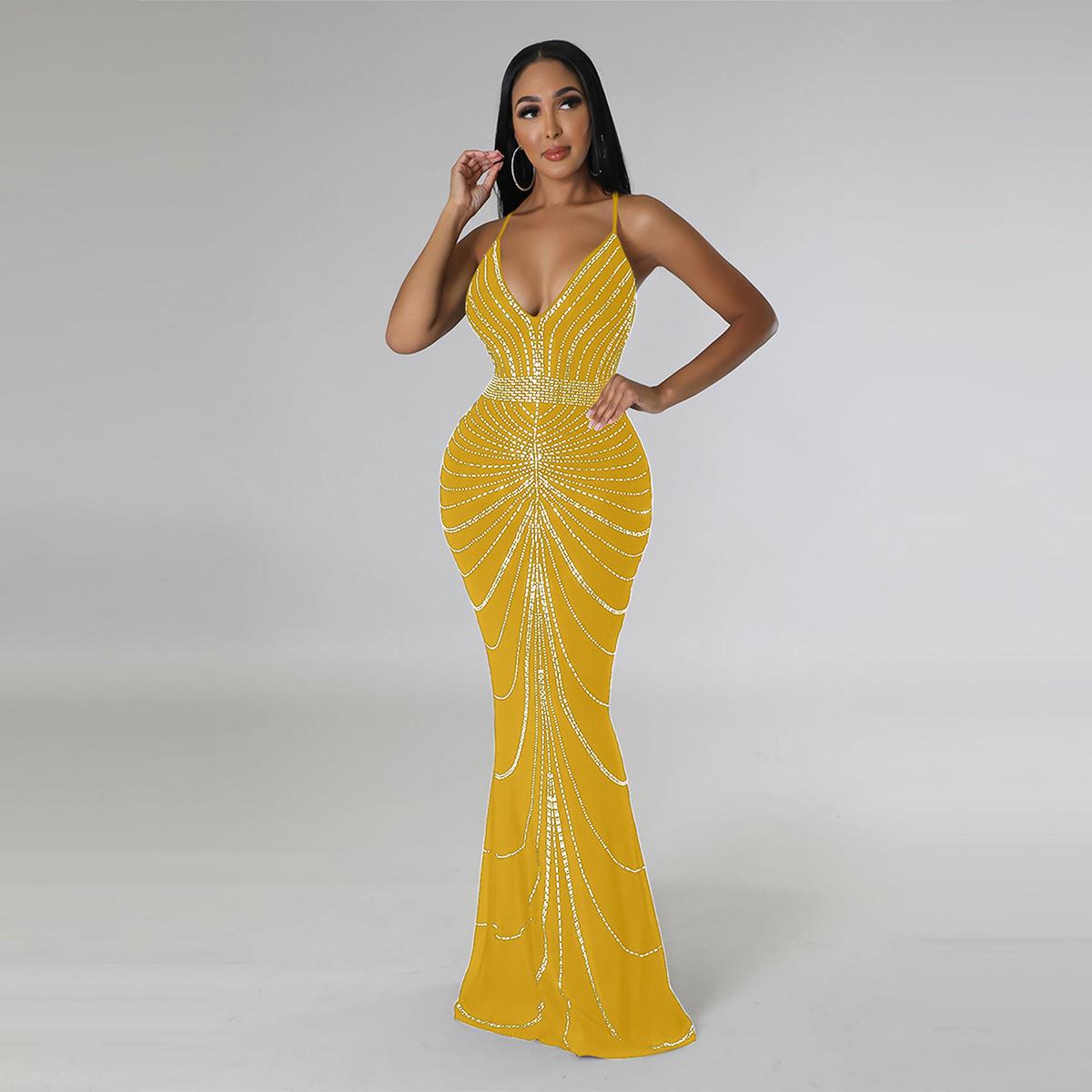 Sleek European & American Evening Party Dress: Solid Color Sling Hip Skirt S жовтий
Sleek European & American Evening Party Dress: Solid Color Sling Hip Skirt S жовтий