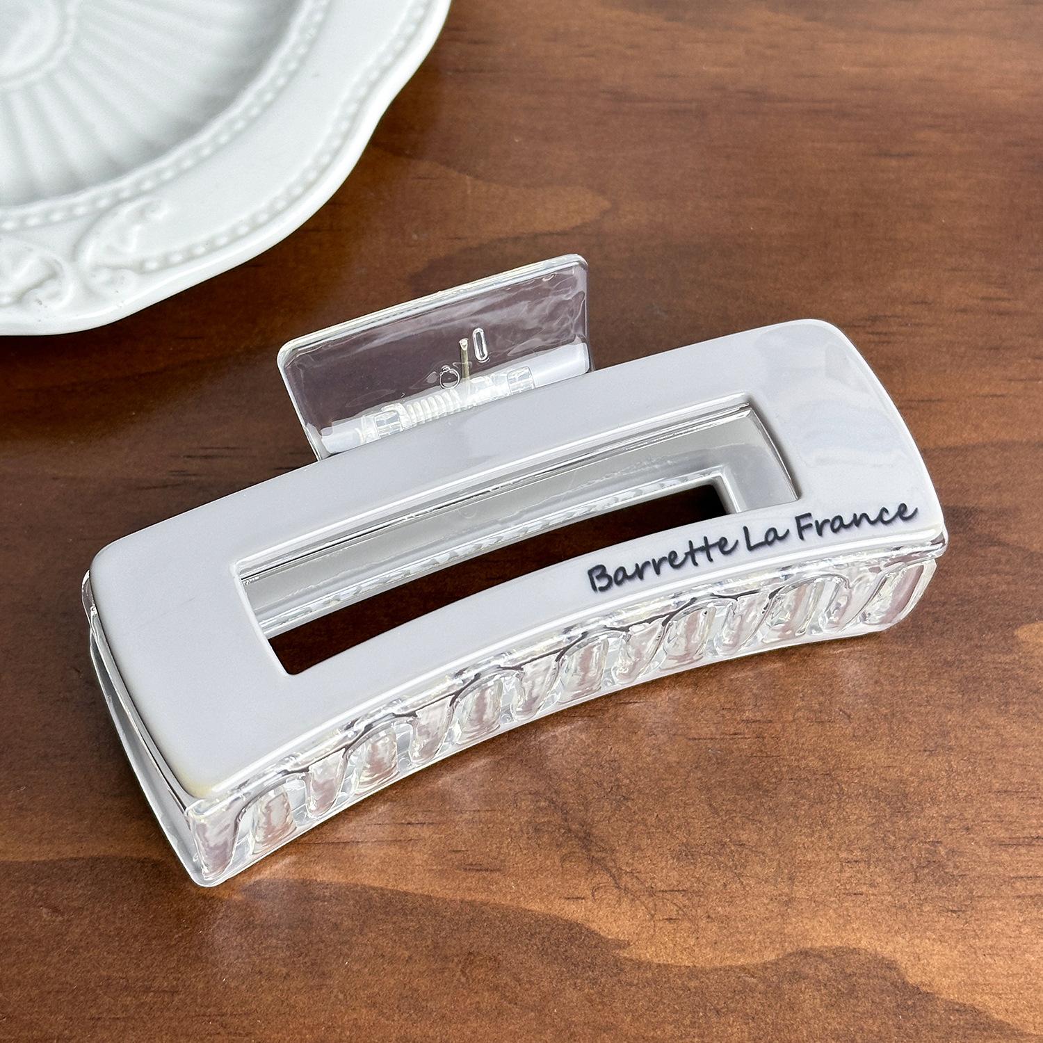 Charming Style Korean Hair Claw Clip In Milk Tea Color With Unique Square Shape For Effortless Updos And Fashionable Lo Everyday сірий колір
Charming Style Korean Hair Claw Clip In Milk Tea Color With Unique Square Shape For Effortless Updos And Fashionable Lo Everyday сірий колір