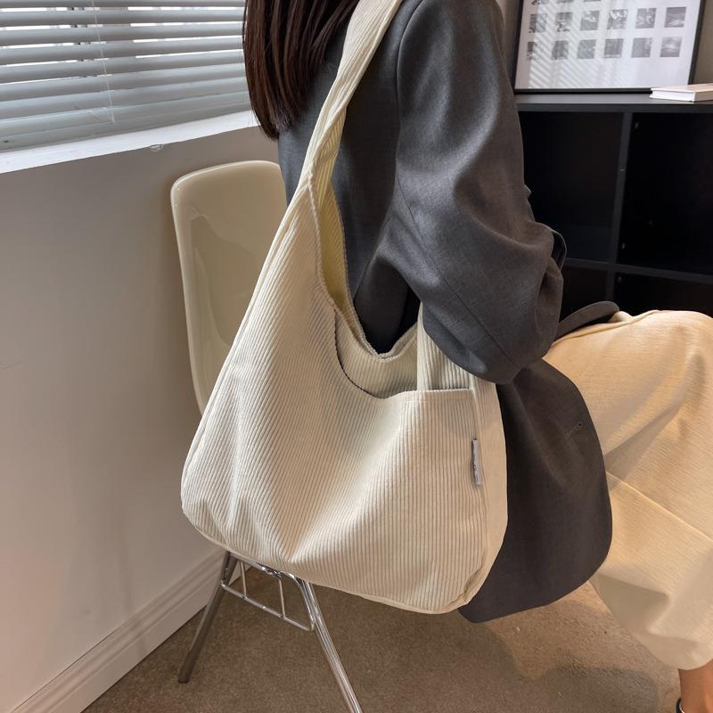 Canvas Shoulder Women s Tote Bag Corduroy Simple Casual Large Capacity Designer Handbags for Women Travel Solid Shopper Bag
Canvas Shoulder Women s Tote Bag Corduroy Simple Casual Large Capacity Designer Handbags for Women Travel Solid Shopper Bag