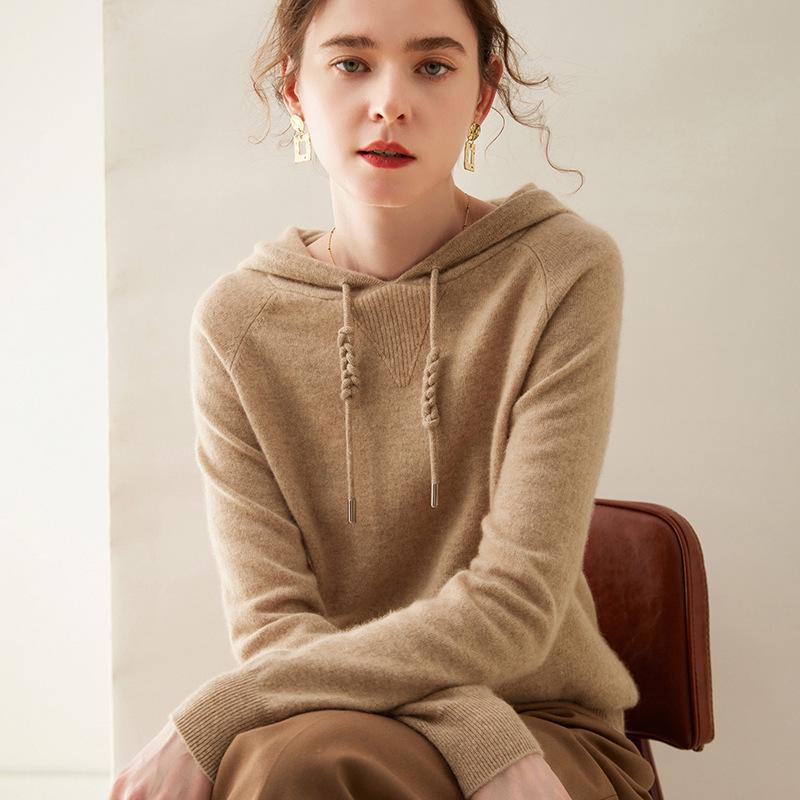 Women s Cashmere Hooded Sweater - Autumn/Winter Loose-Fit, Casual, Long-Sleeve Knit Pullover S (85-100 lbs)
Women s Cashmere Hooded Sweater - Autumn/Winter Loose-Fit, Casual, Long-Sleeve Knit Pullover S (85-100 lbs)