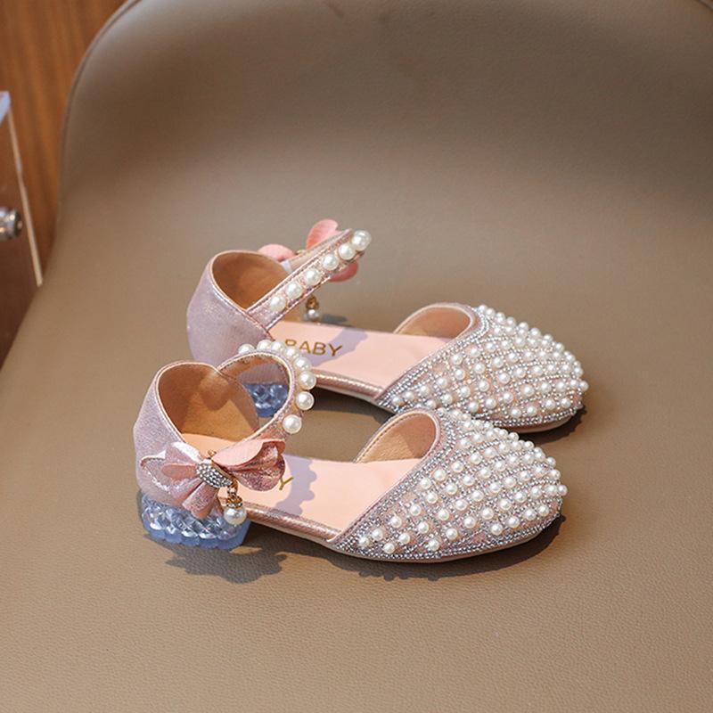 Gorgeous Rhinestone Horseshoe Heel Girls Sandals Wedding Party Beading High Heels Shoes for Kids Girls New Princess Shoes H05195 27 рожевий
Gorgeous Rhinestone Horseshoe Heel Girls Sandals Wedding Party Beading High Heels Shoes for Kids Girls New Princess Shoes H05195 27 рожевий