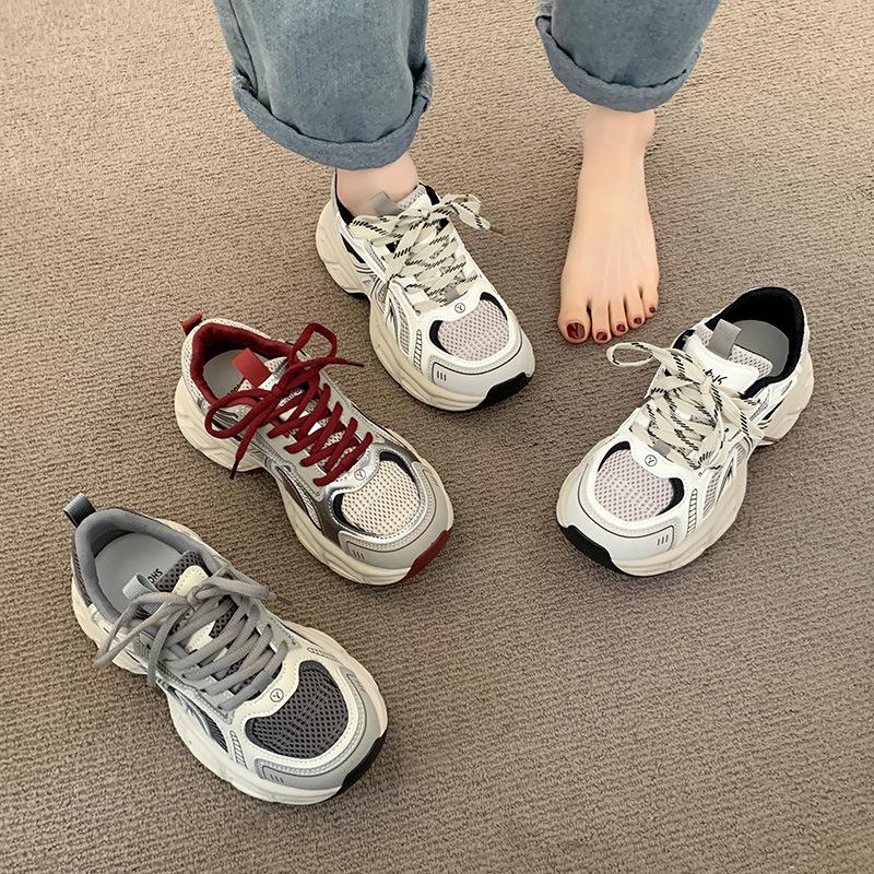 Versatile ultra-light thick-soled color matching casual shoes women s soft-soled dad shoes 2025 spring new small sports shoes ins 35 серый
Versatile ultra-light thick-soled color matching casual shoes women s soft-soled dad shoes 2025 spring new small sports shoes ins 35 серый