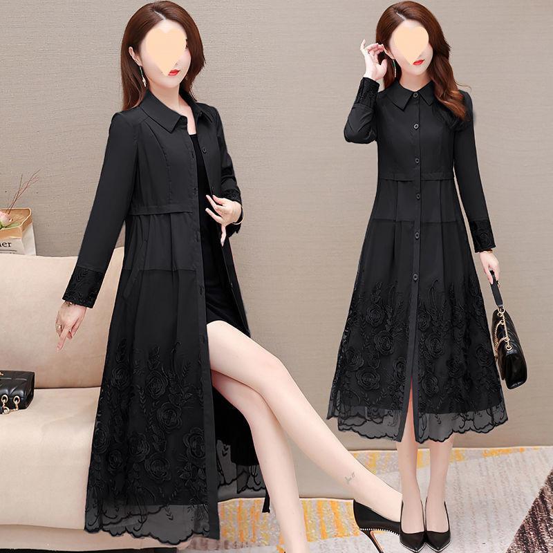Women s Trench Coat Ladies Spring Autumn Lace Stitching Windbreaker Female Embroidered Dress Loose Fashion Long Coat 3XL чорний
Women s Trench Coat Ladies Spring Autumn Lace Stitching Windbreaker Female Embroidered Dress Loose Fashion Long Coat 3XL чорний