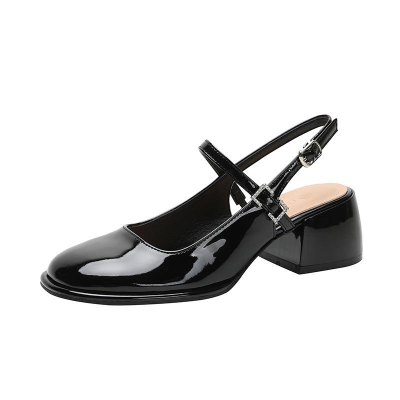 Leather flat for Huizhou women s shoes heels grape mother with the same sandals wear summer new bag head slippers 40 чорний
Leather flat for Huizhou women s shoes heels grape mother with the same sandals wear summer new bag head slippers 40 чорний