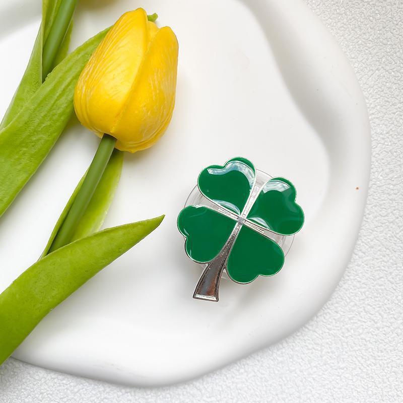 Japanese Ins Style Mobile Phone Airbag Holder With Electroplated Four Leaf Clover Alloy Back Sunflower Desktop Lazy Support Frame
Japanese Ins Style Mobile Phone Airbag Holder With Electroplated Four Leaf Clover Alloy Back Sunflower Desktop Lazy Support Frame