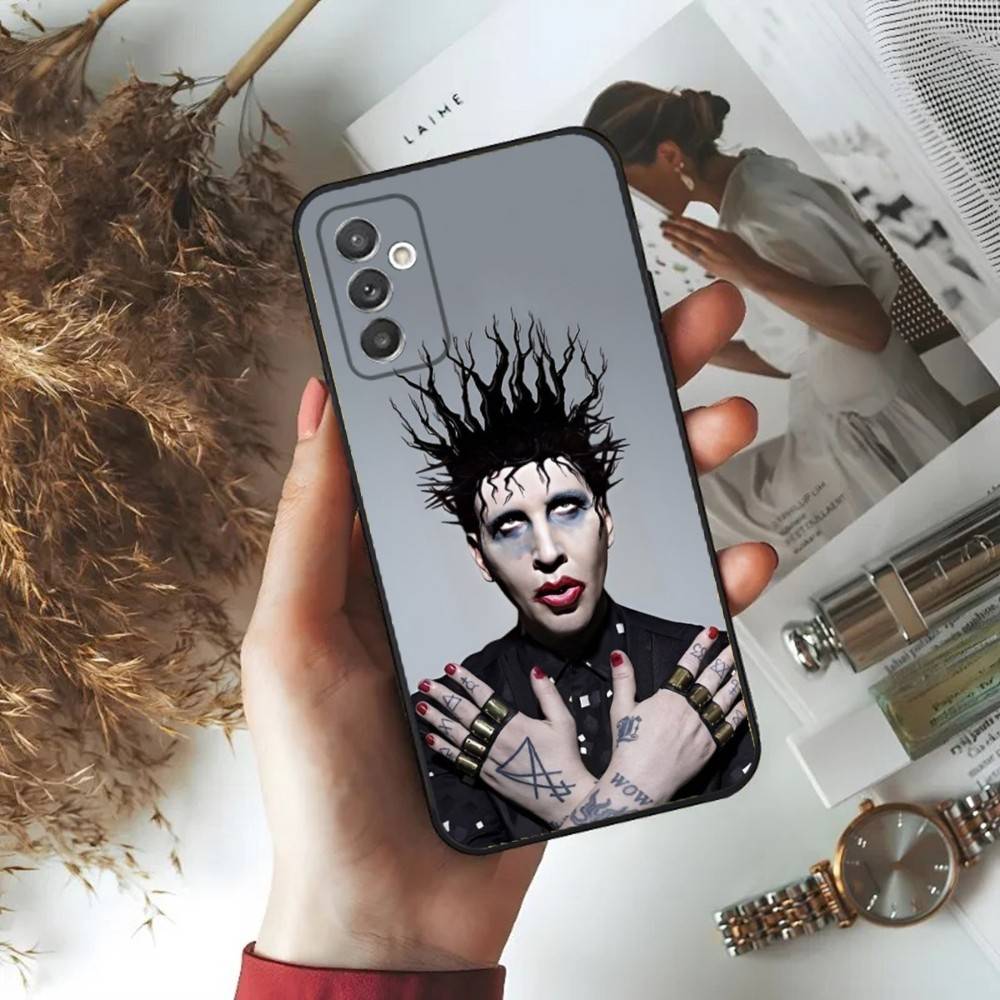 Чехол для телефона с изображением певца Мэрилина Мэнсона для Samsung S24, 23, 22, 30, 21, 10, 9, Ultra, Plus, Lite, FE, 5G, Черный, Мягкий чехол Samsung S22plus5G
Чехол для телефона с изображением певца Мэрилина Мэнсона для Samsung S24, 23, 22, 30, 21, 10, 9, Ultra, Plus, Lite, FE, 5G, Черный, Мягкий чехол Samsung S22plus5G