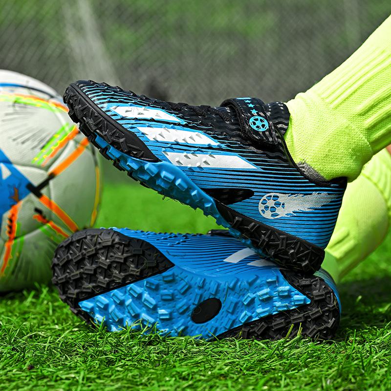 New children s broken nails low-top football shoes youth sports and leisure shoes boys and girls training shoes grass 28
New children s broken nails low-top football shoes youth sports and leisure shoes boys and girls training shoes grass 28