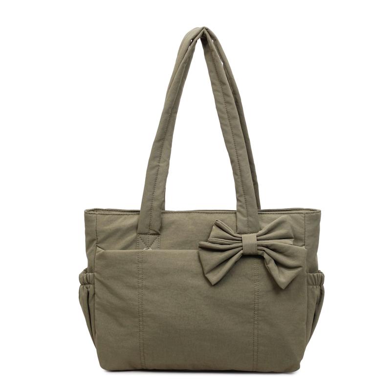 Мила нейлонова сумка-тоут з бантом – Модна жіноча сумка через плече для щоденного використання, роботи та шопінгу зелений
Мила нейлонова сумка-тоут з бантом – Модна жіноча сумка через плече для щоденного використання, роботи та шопінгу зелений