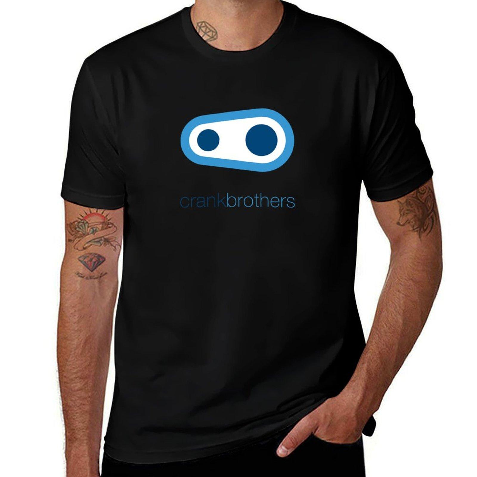 Greeted Crank Brothers (Crankbrothers) Relatives T-Shirt Football T Shirt Customizeds Sports Fans Mens Designer T Shirt 5XL різнокольоровий
Greeted Crank Brothers (Crankbrothers) Relatives T-Shirt Football T Shirt Customizeds Sports Fans Mens Designer T Shirt 5XL різнокольоровий