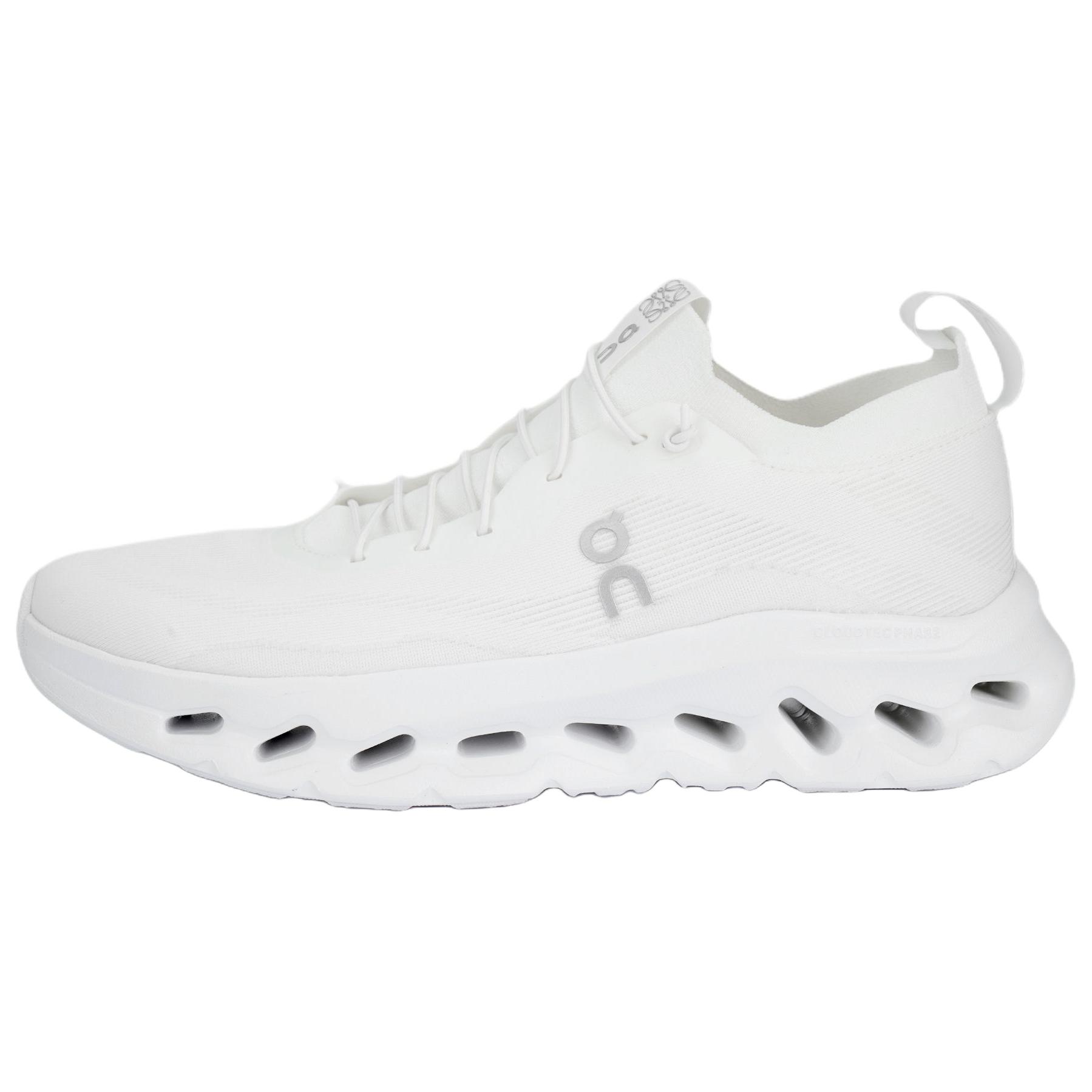 On Running Cloudtilt Loewe All White 3MD30330108 40.5
On Running Cloudtilt Loewe All White 3MD30330108 40.5