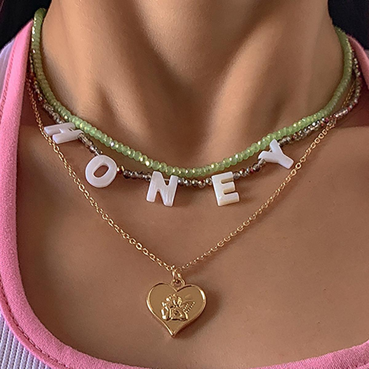 Accessories, creative honey letter stacked portrait necklace, pastoral rice bead woven heart-shaped necklace
Accessories, creative honey letter stacked portrait necklace, pastoral rice bead woven heart-shaped necklace