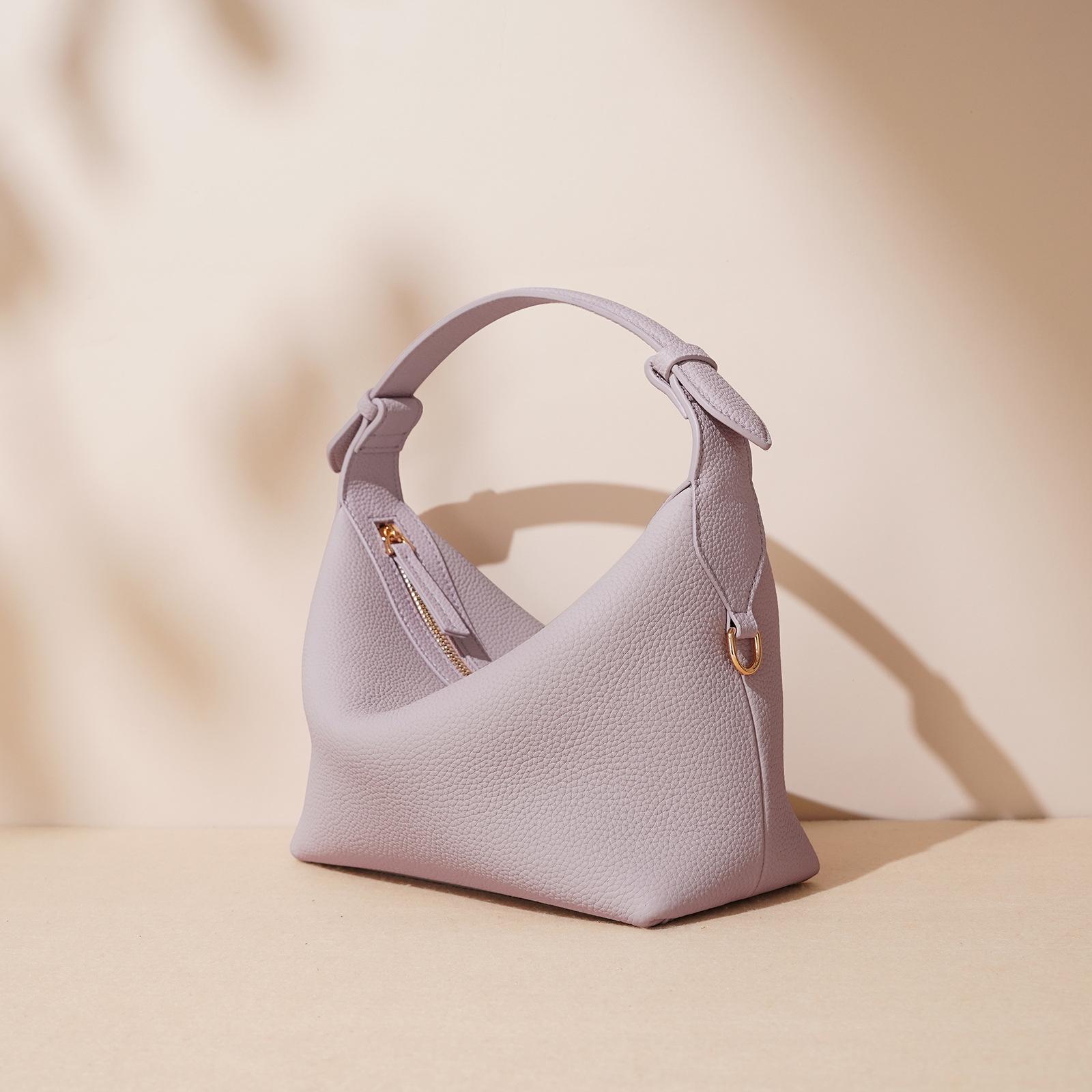 Versatile 2025 Spring Underarm Bag Commuter Soft New Large Capacity Casual Leather Dumplings One Shoulder Crossbody Bag Portable лаванды фиолетового
Versatile 2025 Spring Underarm Bag Commuter Soft New Large Capacity Casual Leather Dumplings One Shoulder Crossbody Bag Portable лаванды фиолетового