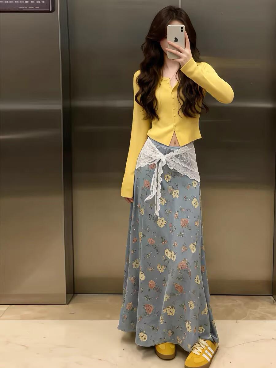 Korean Style OOTD: Yellow Knit Cardigan & Blue Print Skirt Set for Women - Spring Collection Extra Large
Korean Style OOTD: Yellow Knit Cardigan & Blue Print Skirt Set for Women - Spring Collection Extra Large