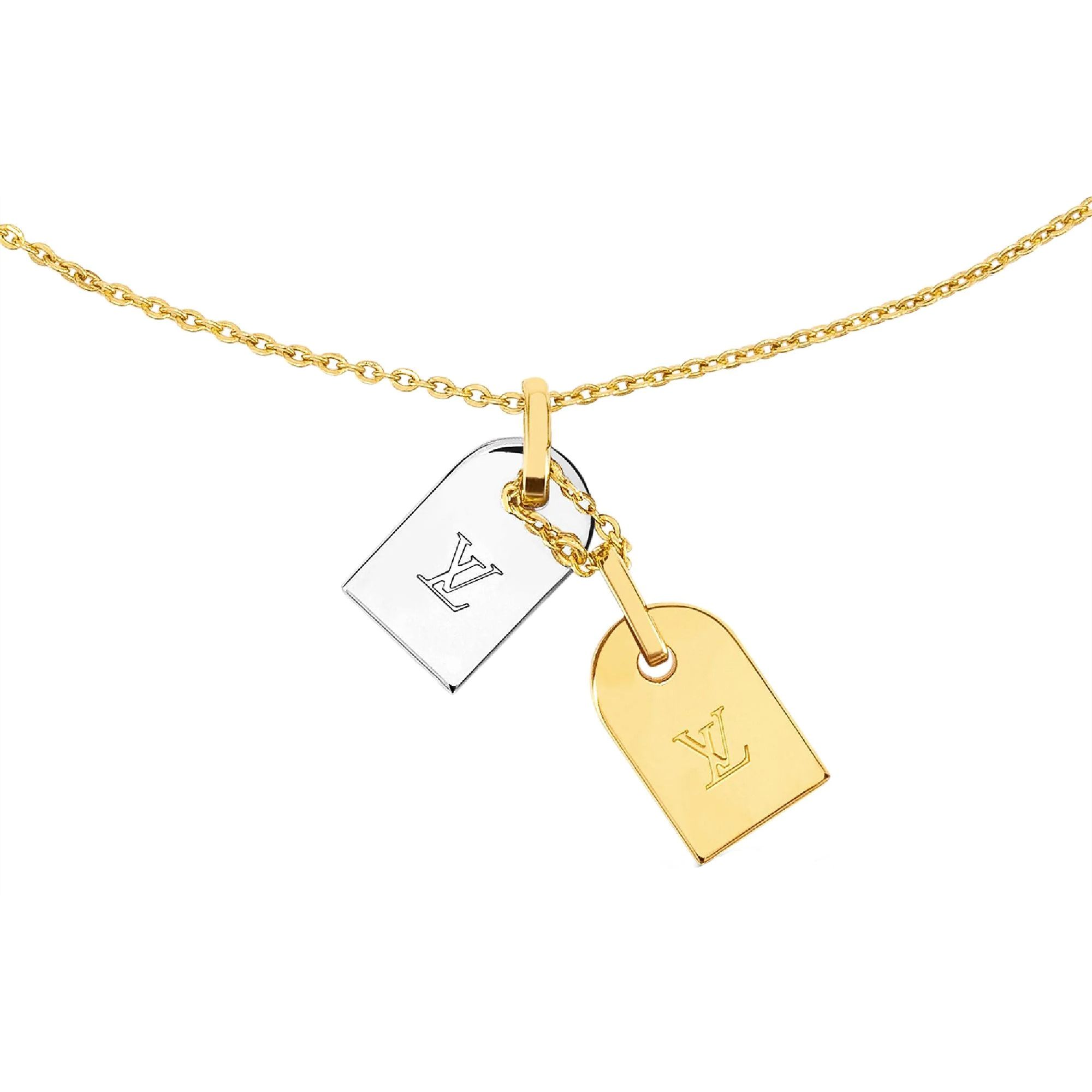 Louis Vuitton Nanogram Lv Initials Brass Plated Silver Necklace Unisex necklace Gold M63141 Default Packaging
Louis Vuitton Nanogram Lv Initials Brass Plated Silver Necklace Unisex necklace Gold M63141 Default Packaging