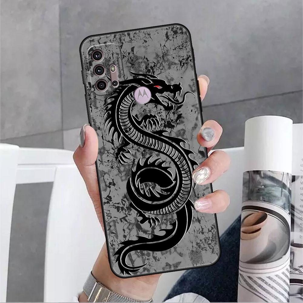 Чехол для Motorola G30 G60 G22 G9 Play G82 G52 G8 G9 G50 One Fusion Edge 20, черные мягкие чехлы для телефона, модный китайский винтажный дракон One Fusion Plus
Чехол для Motorola G30 G60 G22 G9 Play G82 G52 G8 G9 G50 One Fusion Edge 20, черные мягкие чехлы для телефона, модный китайский винтажный дракон One Fusion Plus