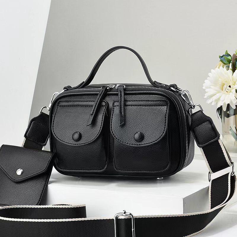 Women s bags Fashion versatile women s bags Shoulder bags Crossbody bags Textured locomotive bags Multi-pocket 22*9*14 серый
Women s bags Fashion versatile women s bags Shoulder bags Crossbody bags Textured locomotive bags Multi-pocket 22*9*14 серый