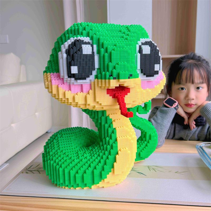 2025 Year of the Snake Educational Building Blocks Toy - Green Snake Puzzle for Boys and Girls, Cute Ornaments and Gifts
2025 Year of the Snake Educational Building Blocks Toy - Green Snake Puzzle for Boys and Girls, Cute Ornaments and Gifts