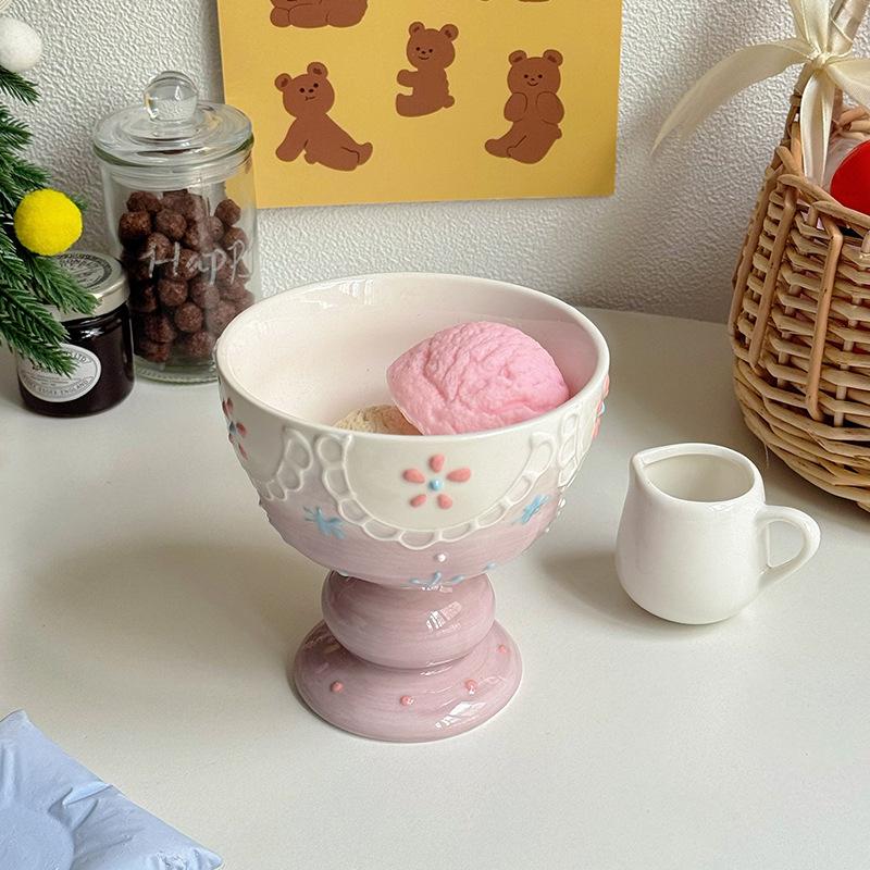 Подарки на день рождения для девочек Милая расписанная вручную десертная пиала Чашка для мороженого Керамическая кружка Сувенирный подарочный набор для девушки 401-500ml
Подарки на день рождения для девочек Милая расписанная вручную десертная пиала Чашка для мороженого Керамическая кружка Сувенирный подарочный набор для девушки 401-500ml