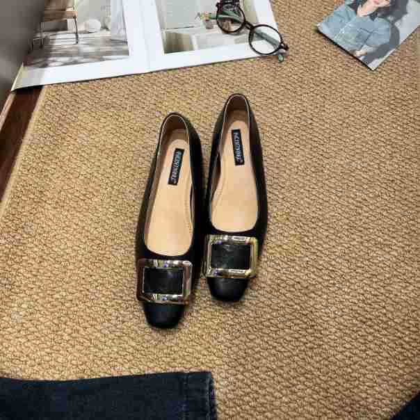 Jin Yue Fang Buckle Flats Women S Autumn Commuting Design Sense Square Head Flats Women S Skirt Single Shoes 39
Jin Yue Fang Buckle Flats Women S Autumn Commuting Design Sense Square Head Flats Women S Skirt Single Shoes 39