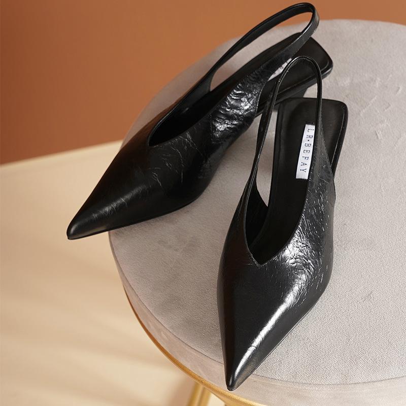 2025 high heels thick heel femininity single shoes leather women s soft beautiful single shoes 39 чорний
2025 high heels thick heel femininity single shoes leather women s soft beautiful single shoes 39 чорний