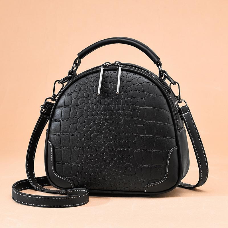 New crocodile leather pattern women s bag mother bag versatile small bag shoulder bag messenger bag texture small bags 21*9*19 чорний
New crocodile leather pattern women s bag mother bag versatile small bag shoulder bag messenger bag texture small bags 21*9*19 чорний