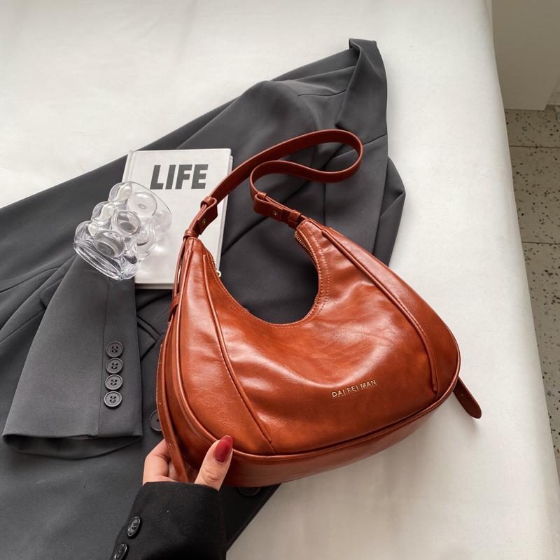 Retro Simple Big PU Leather Shoulder Bags for Women 2026 Retro Fashion Solid Color Crossbody Bag Handbags Tote Bag 27cmx14cmx8cm коричневий
Retro Simple Big PU Leather Shoulder Bags for Women 2026 Retro Fashion Solid Color Crossbody Bag Handbags Tote Bag 27cmx14cmx8cm коричневий