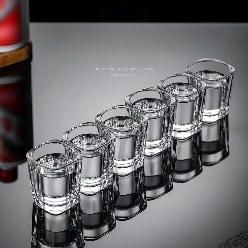 6PCS-SET Wine Glass Cup Minimalist Design Household Small Set Creative Square Shape Spirits Hotel Cup Household Goods 65ml
6PCS-SET Wine Glass Cup Minimalist Design Household Small Set Creative Square Shape Spirits Hotel Cup Household Goods 65ml