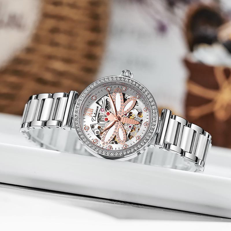 Elegant Ladies Automatic Dragonfly Watch with Mother-of-Pearl Face - Waterproof Design
Elegant Ladies Automatic Dragonfly Watch with Mother-of-Pearl Face - Waterproof Design