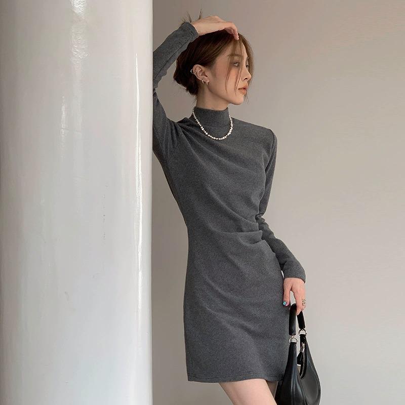 Women s Black Velvet Knit Dress - Slim Fit, Hip-Hugging, Short Skirt for Autumn/Winter 2025 XL
Women s Black Velvet Knit Dress - Slim Fit, Hip-Hugging, Short Skirt for Autumn/Winter 2025 XL