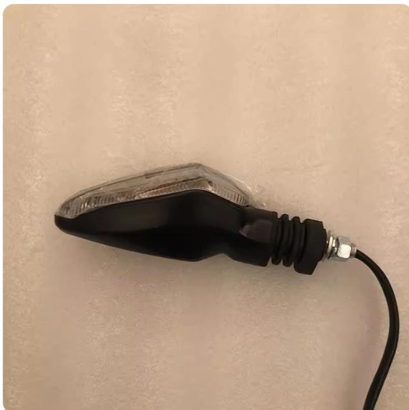 Мотоциклетные детали указатель поворота для LIFAN KP150 LF150-10B LF150-10S LF150-10P LF150-10F KPR150 KPR200 KPR 150 200
Мотоциклетные детали указатель поворота для LIFAN KP150 LF150-10B LF150-10S LF150-10P LF150-10F KPR150 KPR200 KPR 150 200