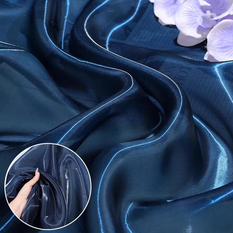 1/3/5m Liquid Glossy Organza Tulle Crystal Silky Fabric Wedding Evening Stage Costume Decorative Material Sewing Accessories 100x150cm
1/3/5m Liquid Glossy Organza Tulle Crystal Silky Fabric Wedding Evening Stage Costume Decorative Material Sewing Accessories 100x150cm